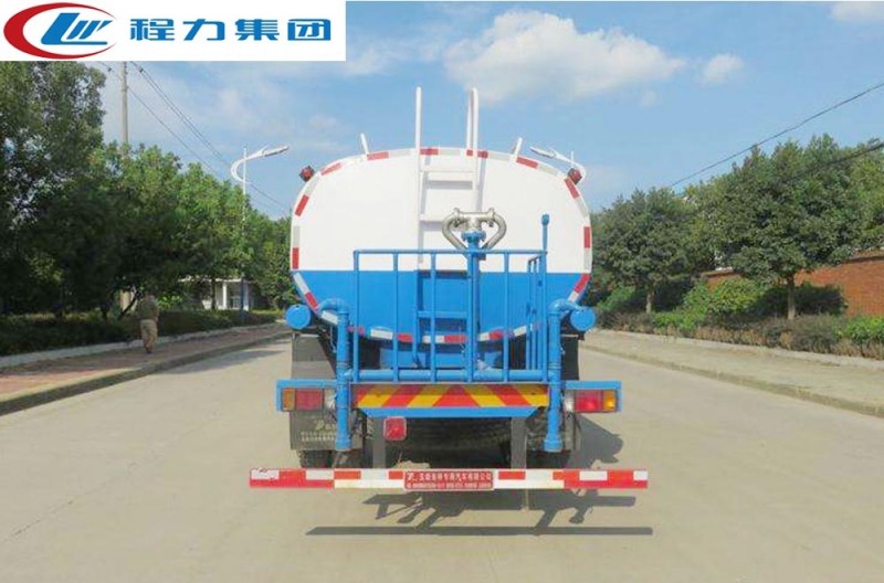 東風(fēng)柳汽12方灑水車(chē)
