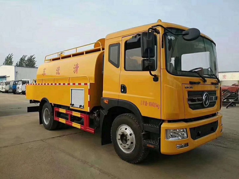 東風大多利卡D9高壓清洗車