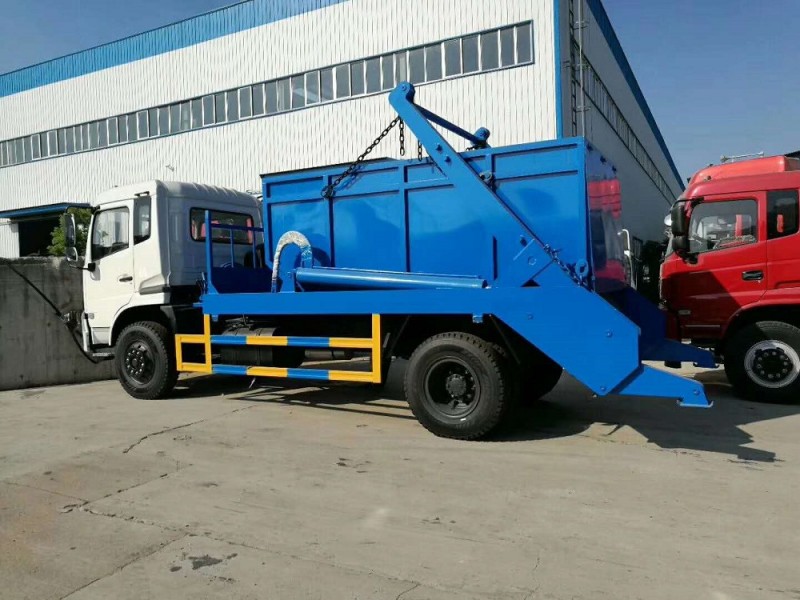 東風天錦10-12方擺臂垃圾車