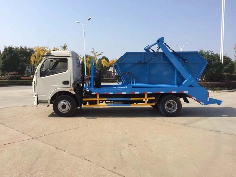 東風(fēng)大多利卡8方擺臂垃圾車