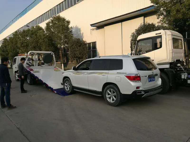 東風(fēng)多利卡藍牌一拖二清障車