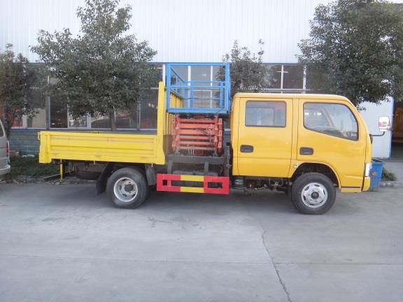 東風(fēng)雙排座8-10米平臺(tái)升降高空作業(yè)車 東風(fēng)雙排座8-10米平臺(tái)升降高空作業(yè)車圖片